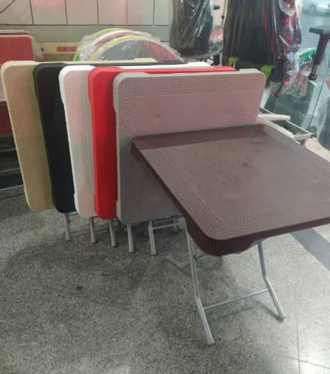 میز مربع حصیر بافت تاشو پایه فلزی کد 720